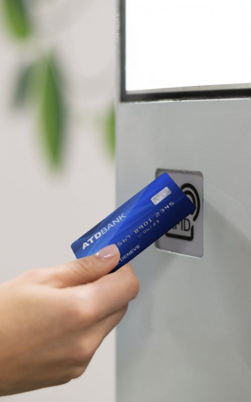 person-paying-with-its-credit-card